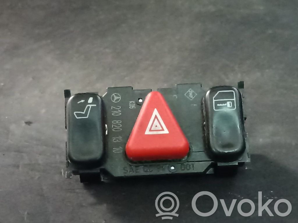 Botón interruptor de luz de peligro   2108201310,A2108201310