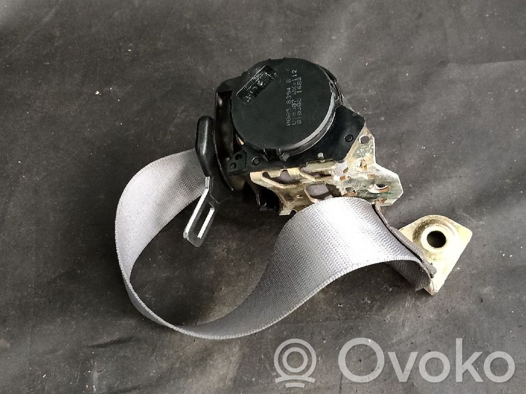 Mercedes-Benz E W210 Cinturón trasero 