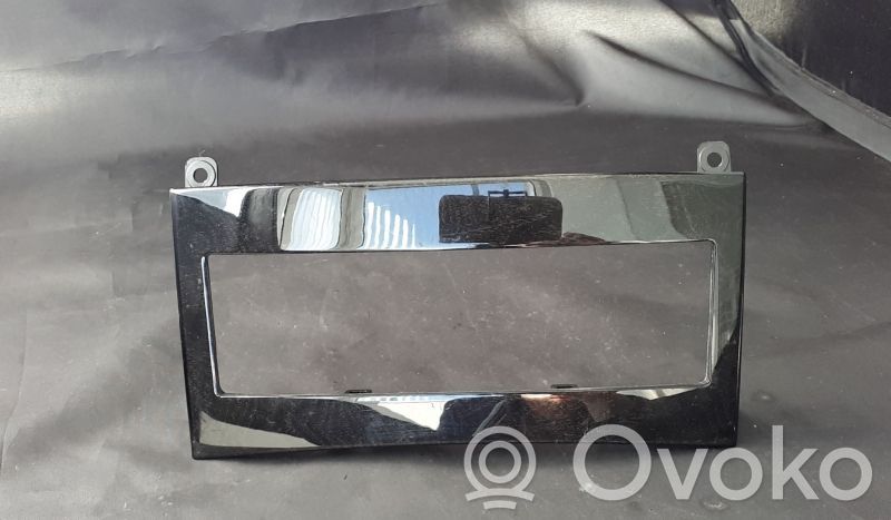 Mercedes-Benz E W212 Trim molding 
