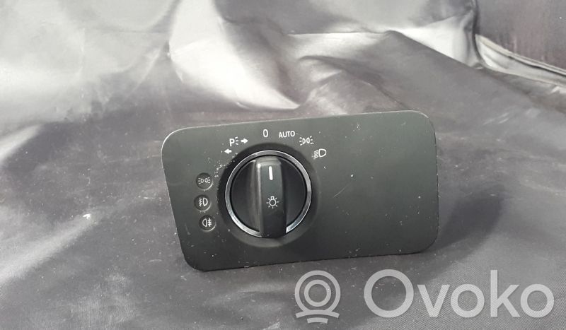 Mercedes-Benz CLS C219 Interruptor de luz 