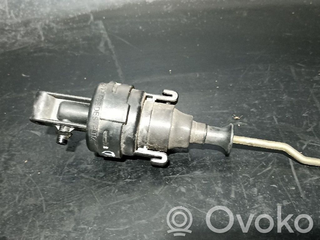 Mercedes-Benz S W140 Galinės spynos varikliukas 
