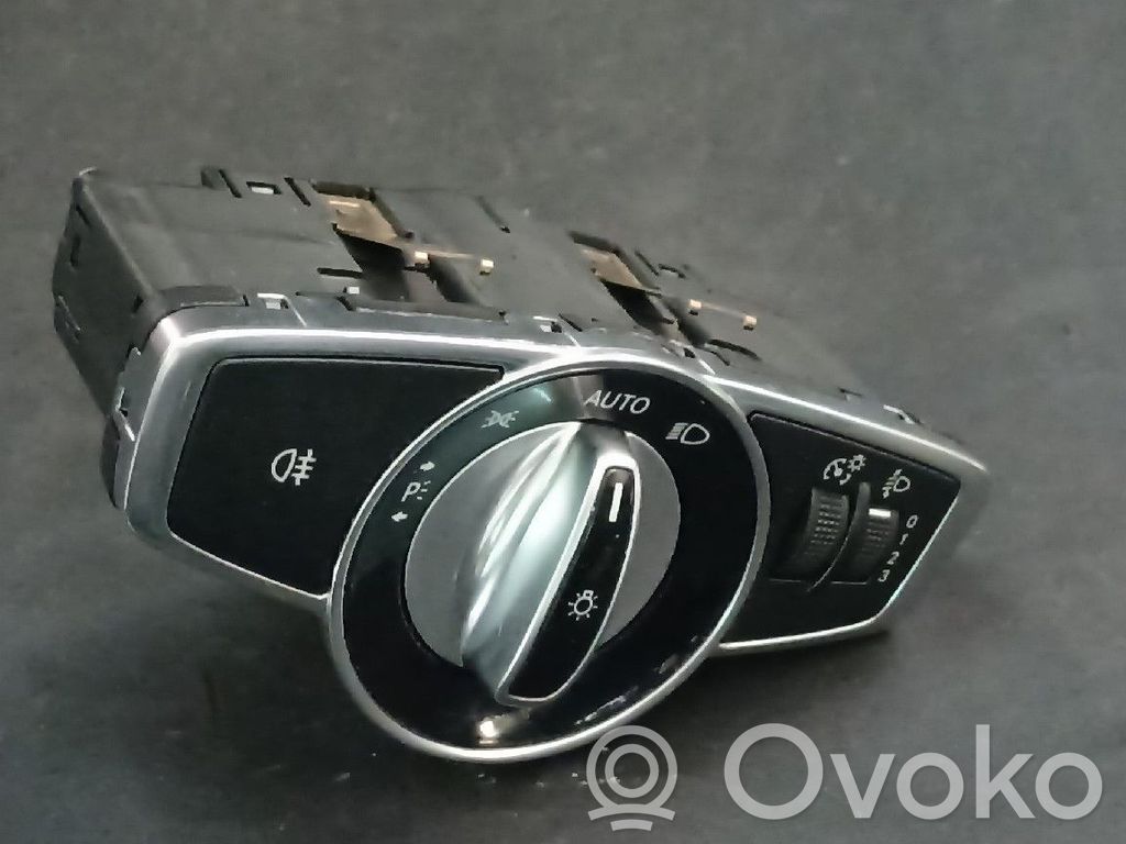 Mercedes-Benz C W205 Interrupteur d’éclairage 