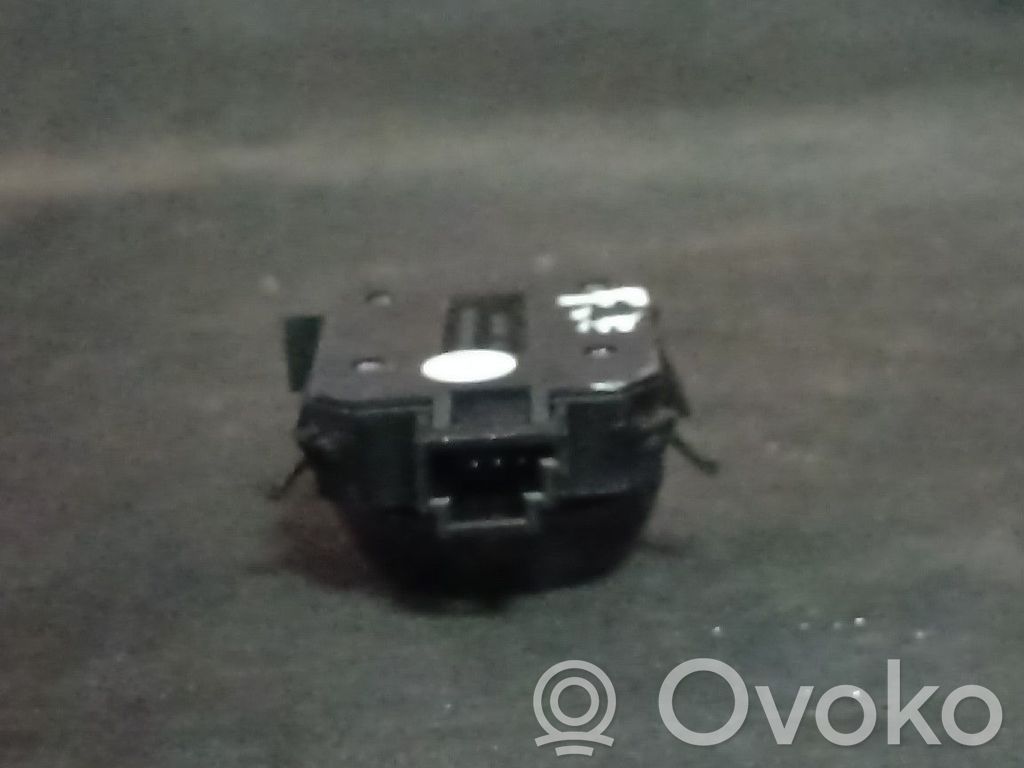Mercedes-Benz E W212 Seat control switch 