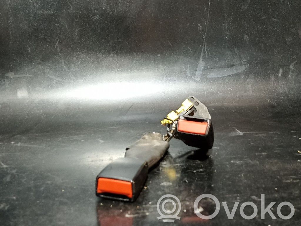 Mercedes-Benz C W204 Rear seatbelt buckle 