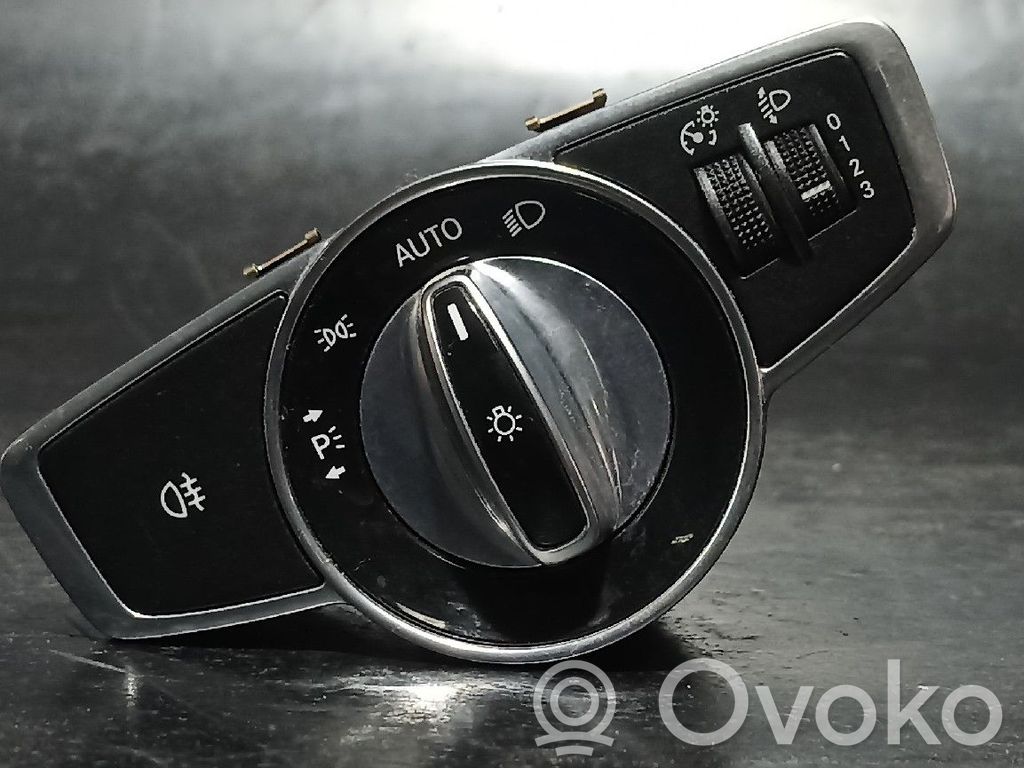 Mercedes-Benz C W205 Interrupteur d’éclairage 