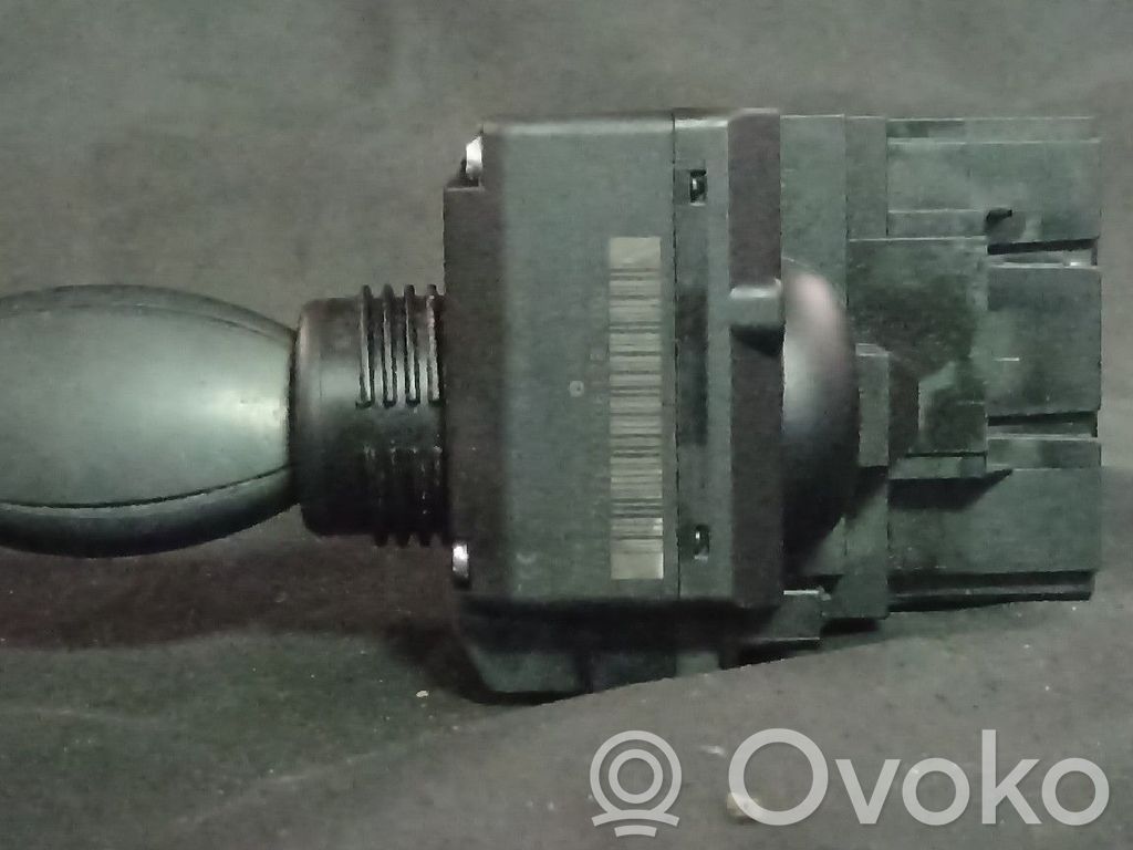 Mercedes-Benz Sprinter W906 Engine start stop button switch 
