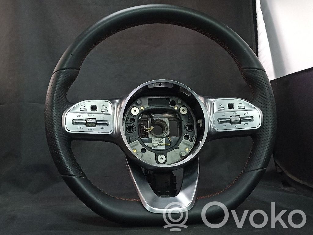 Mercedes-Benz CLA C118 X118 Ohjauspyörä 