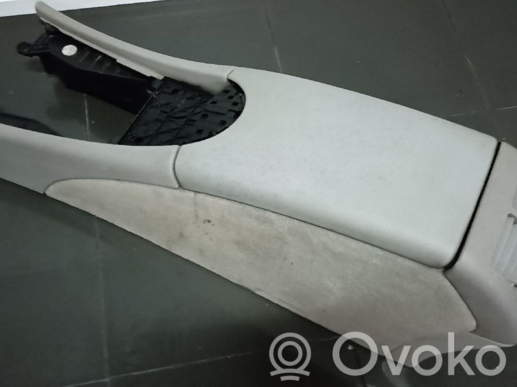 Armrest   2116800250,2116802250,2116804150,CINZAPALMA7F97
