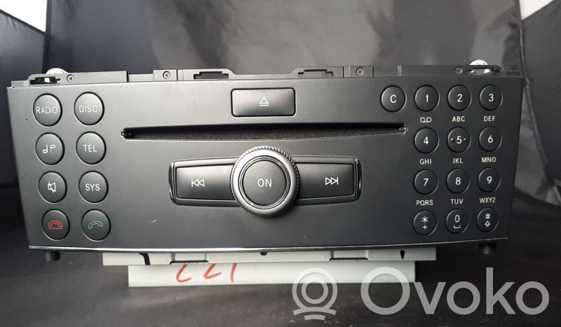 Mercedes-Benz C W204 Panel / Radioodtwarzacz CD/DVD/GPS 