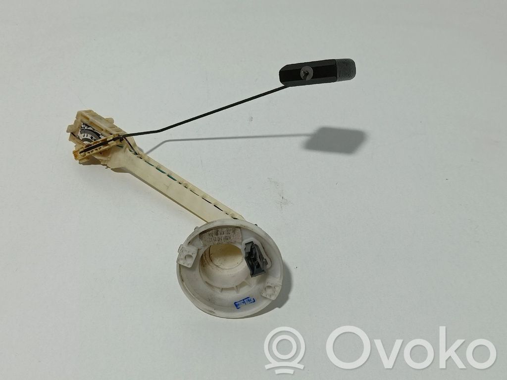 Mercedes-Benz E W210 Fuel level sensor 