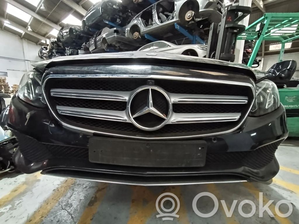Mercedes-Benz E W213 Frontpaket 