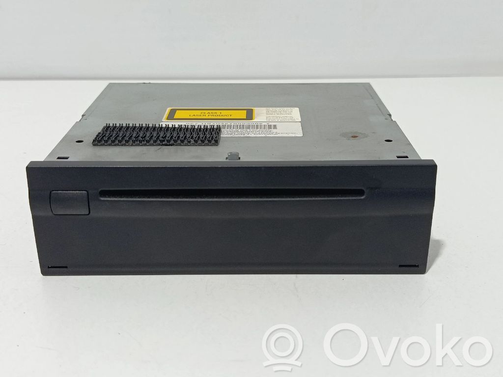 Mercedes-Benz E W211 GPS navigation control unit/module 