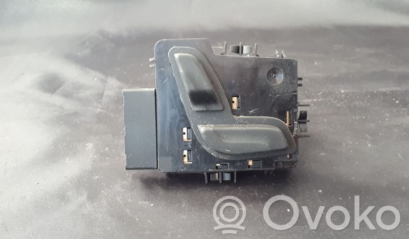 Mercedes-Benz C W205 Interruptor de control del asiento 
