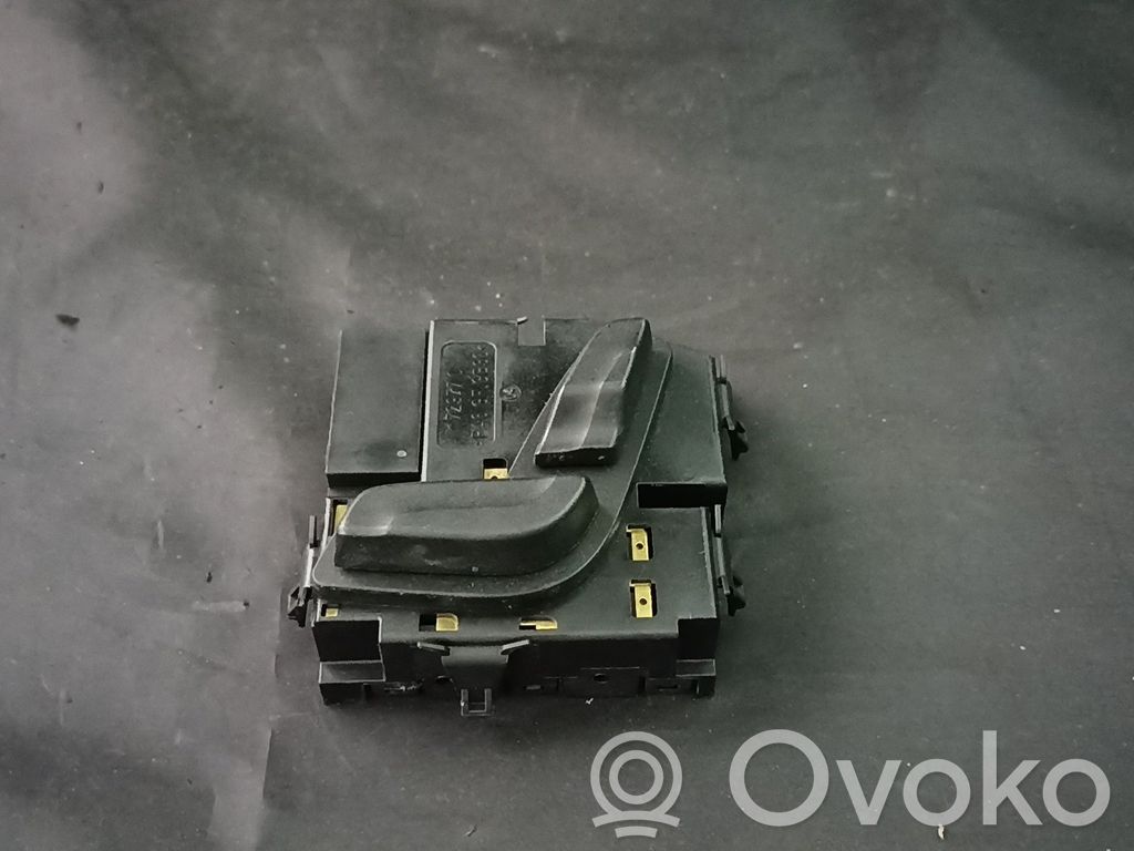 Mercedes-Benz E W212 Seat control switch 