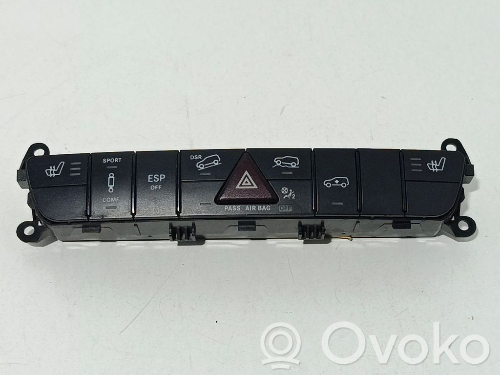 Mercedes-Benz ML W164 Przycisk świateł awaryjnych 