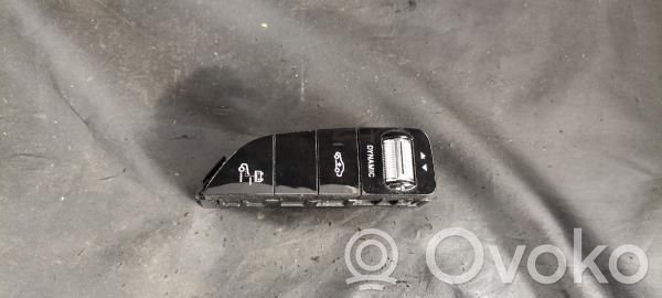 Mercedes-Benz C W205 Przyciski multifunkcyjne 
