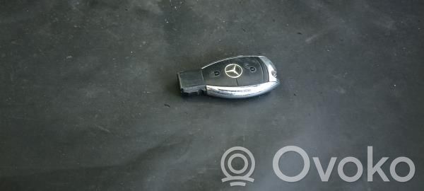 Mercedes-Benz E W211 Tarjeta/llave de arranque 