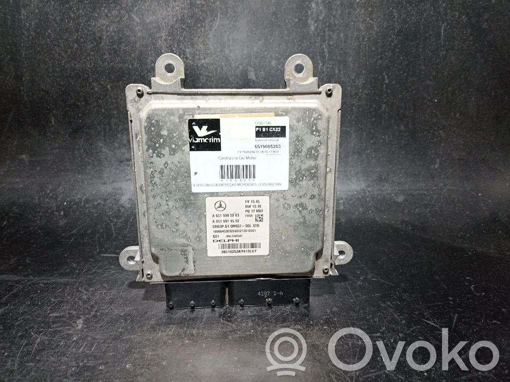 Mercedes-Benz C W205 Engine control unit/module 