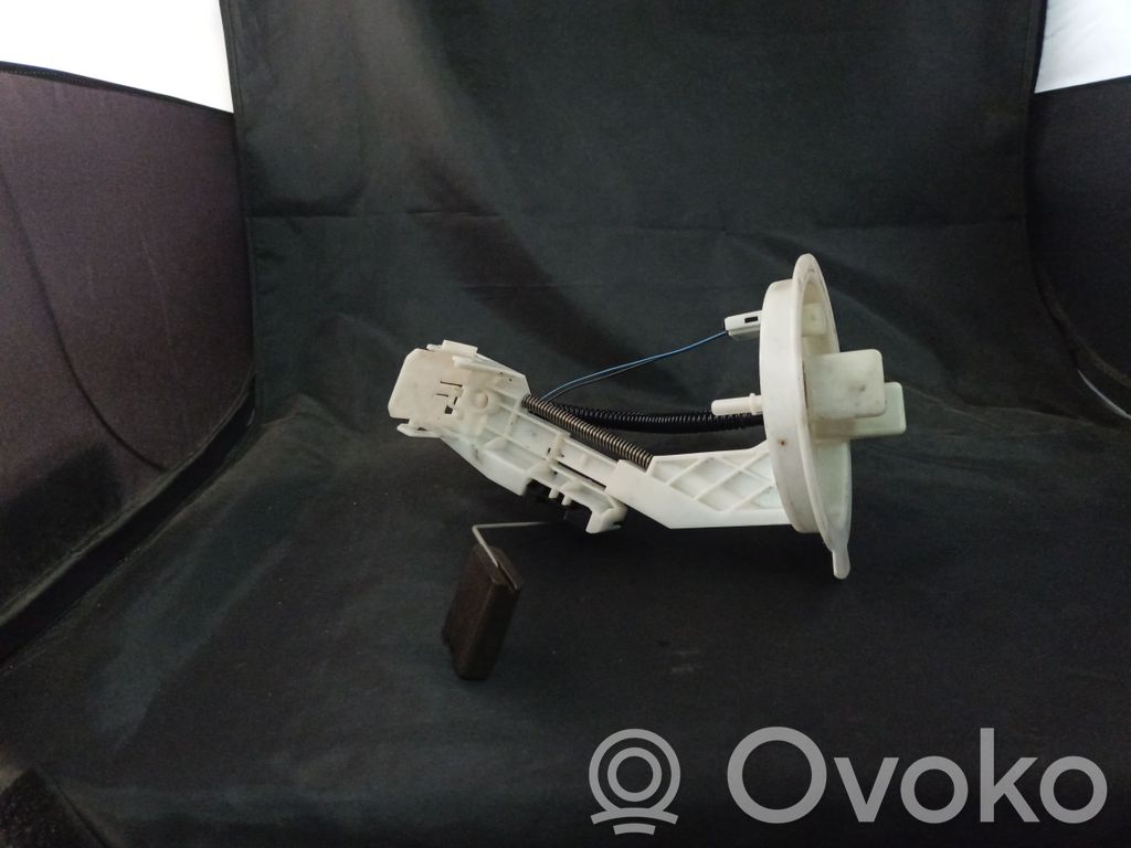 Mercedes-Benz C W204 Fuel level sensor 