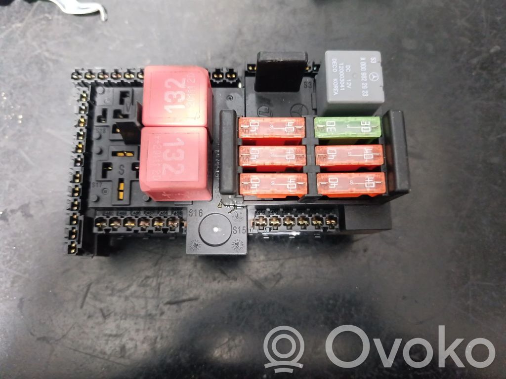 Mercedes-Benz C W205 SAM control unit 