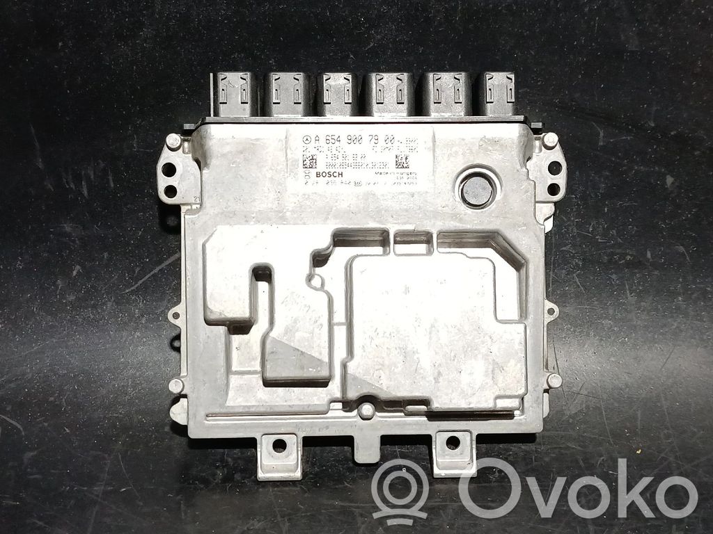Mercedes-Benz C W205 Engine control unit/module 