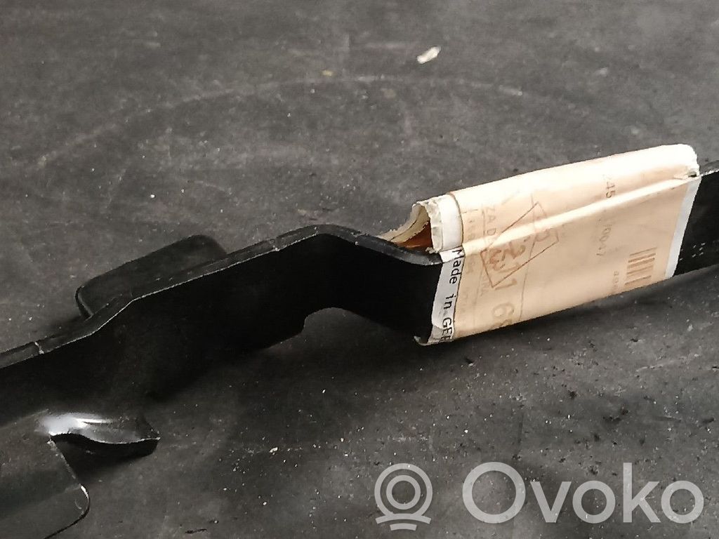 Holder (bracket)   2116800511N,CHAOMALA,ESQUERDO