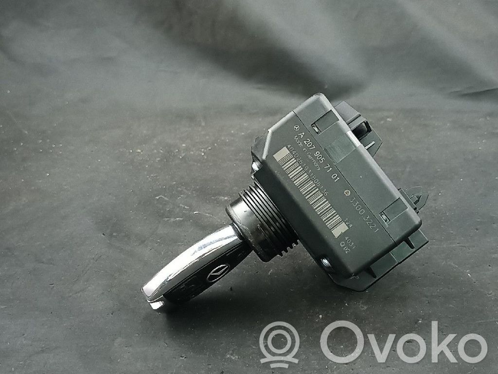 Engine start stop button switch   2079057101,2079057201,A2079057101,A2079057201,CHAVE