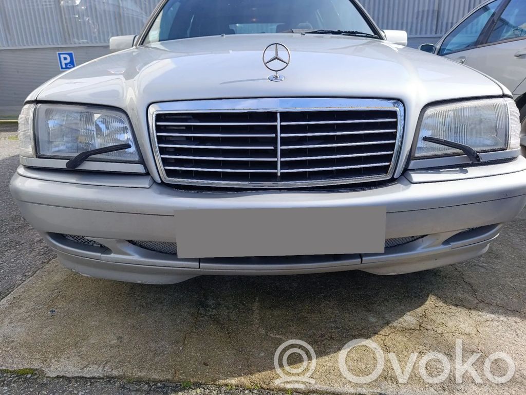 Mercedes-Benz C W202 Keulasarja 