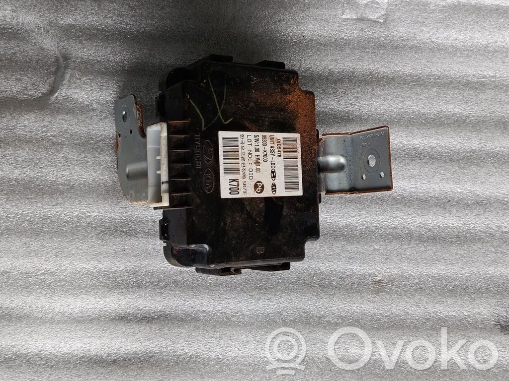 Sonstige Steuergeräte / Module   95300K7000