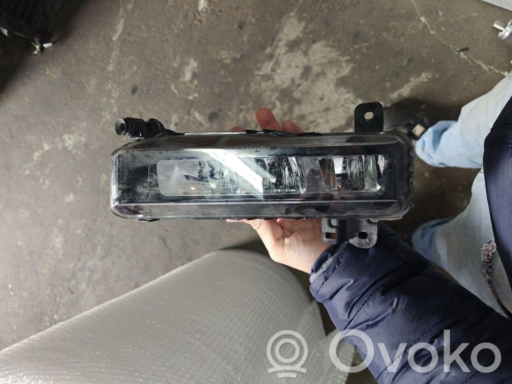 BMW 3 G20 G21 Miglas lukturis priekšā 