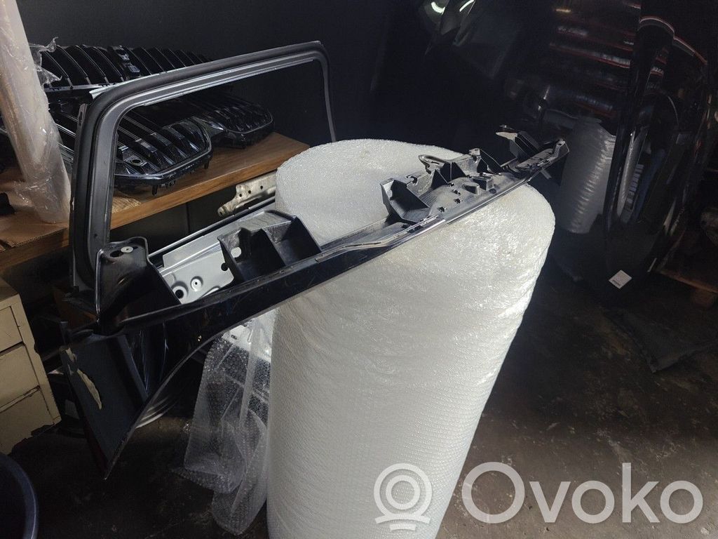 Tailgate/trunk spoiler   7498074,IX3G08X3G08G01