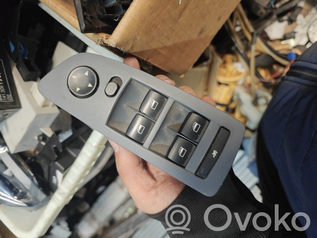 Elektrisko logu slēdzis   6970209,9155494,9216558,SERIE1E871OMODELO