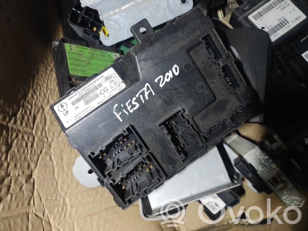 Muut ohjainlaitteet/moduulit   8V5115K600CG,FORDFOMOCO