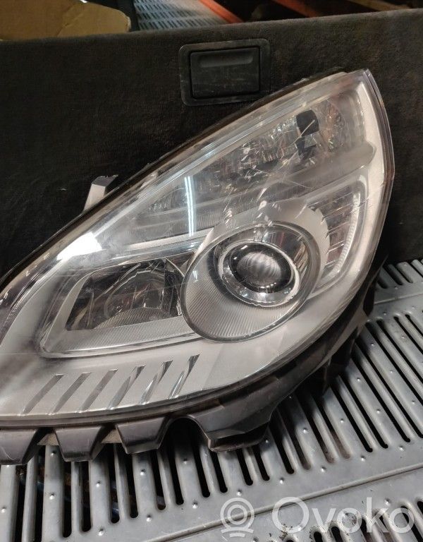 Renault Scenic II -  Grand scenic II Priekšējais lukturis 