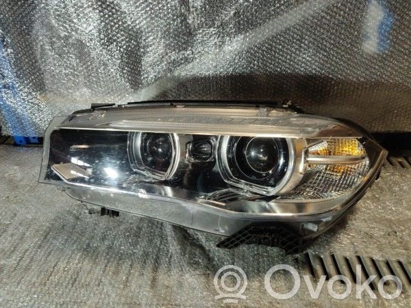BMW X5 F15 Priekinis žibintas 