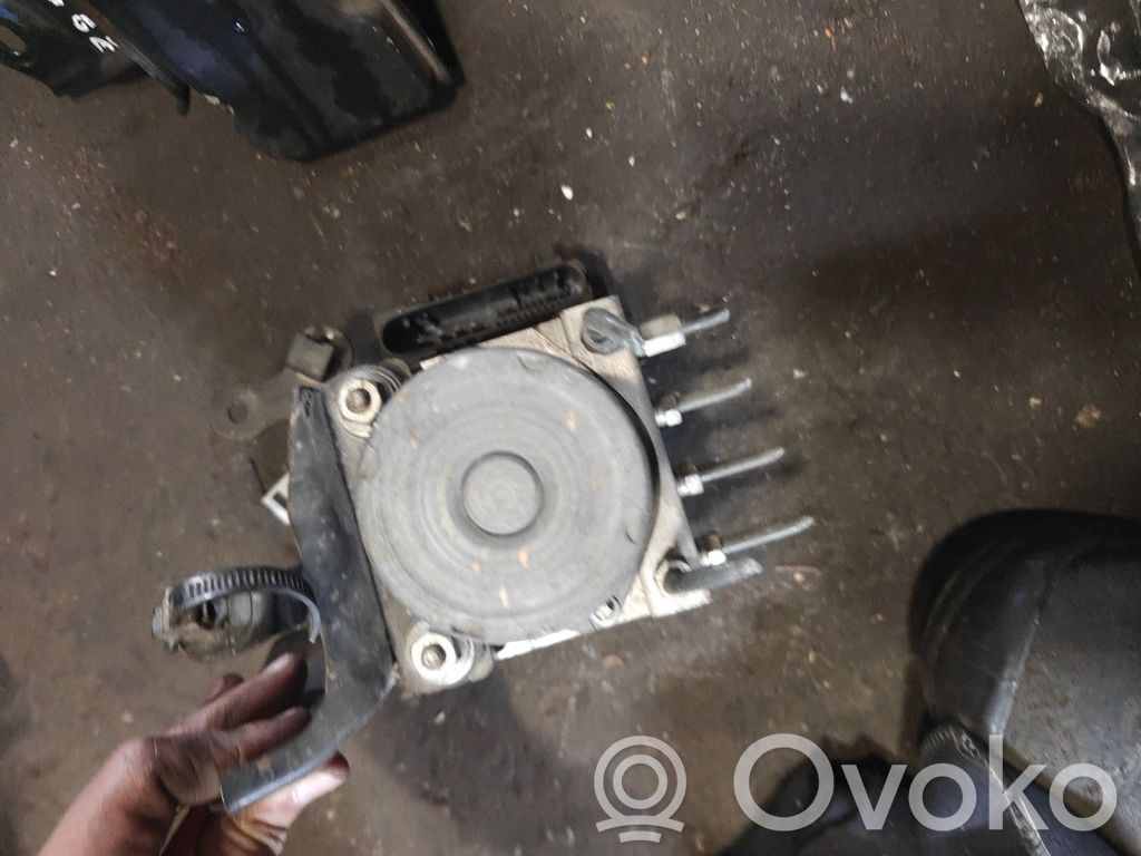 ABS-pumppu   4451002110,0265231858,0265800527,BOSCH,TOYOTAAURIS