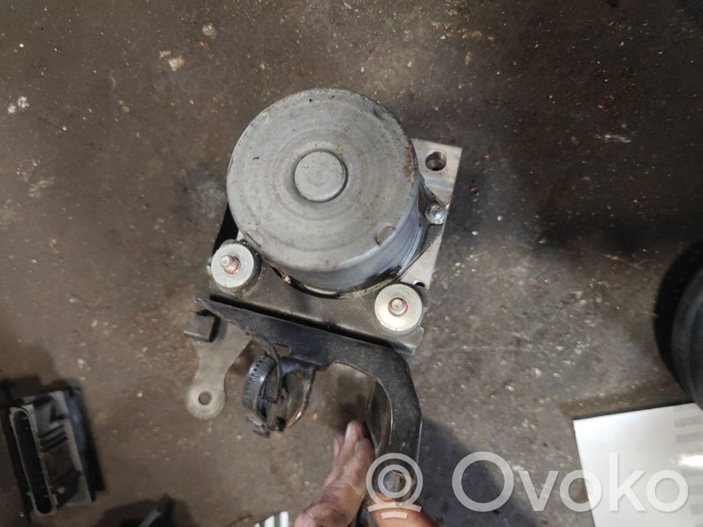 ABS-pumppu   0265232644,0265800986,4451002280,BOSCH,TOYOTAAURIS,YF