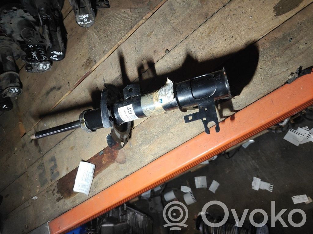 Stoßdämpfer vorne   824903002915,GMOPELVECTRACDRT,SACHS