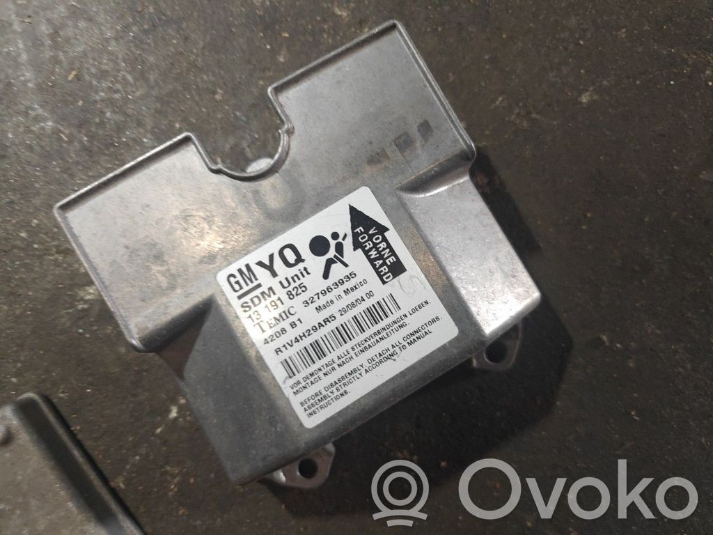Opel Astra H Centralina/modulo airbag 