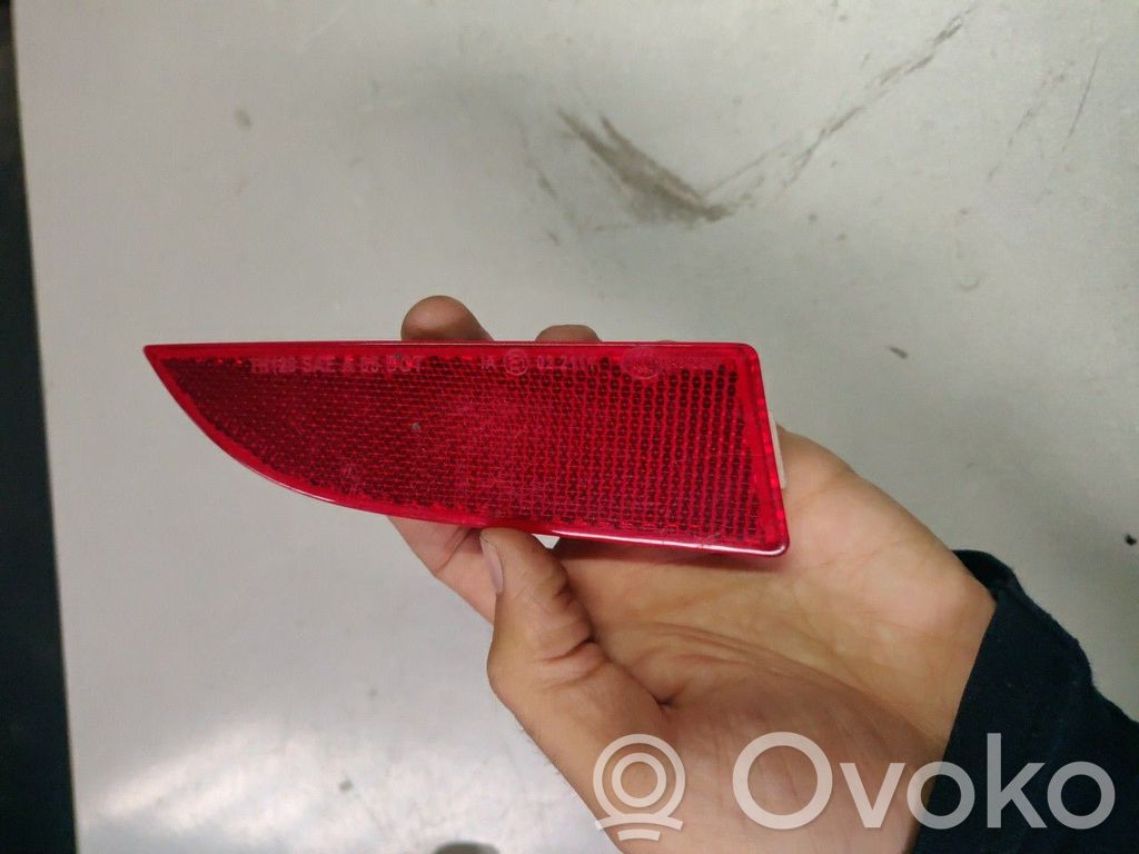 Rear tail light reflector   7162217,X3E83LCI