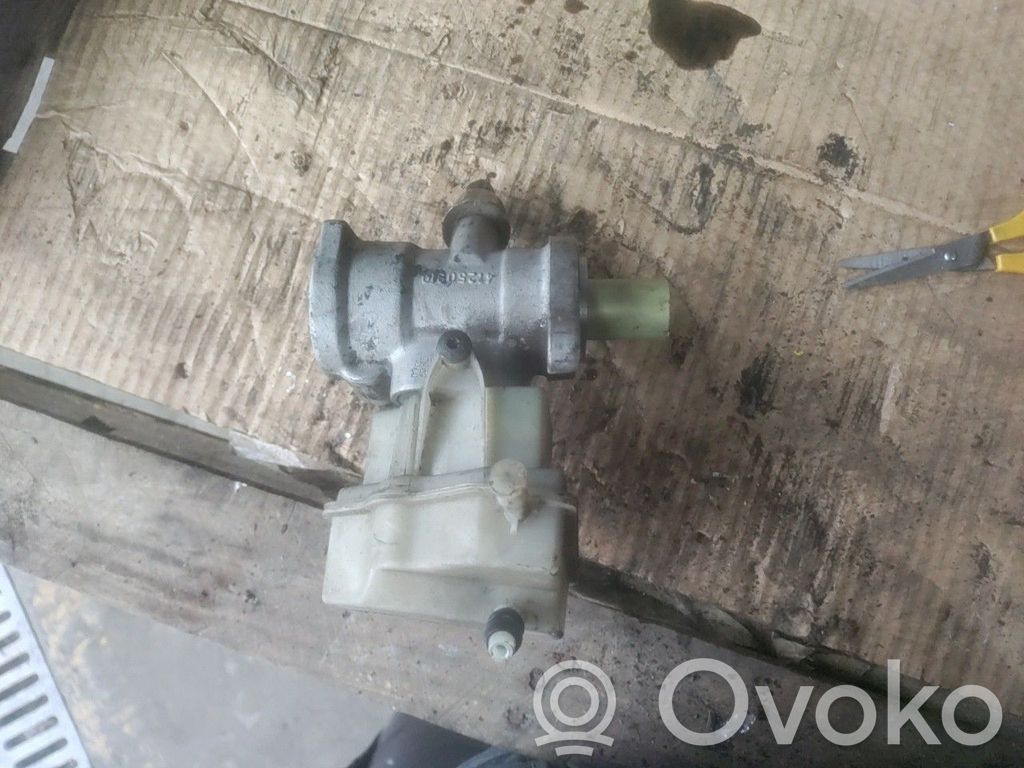 Master brake cylinder   8200181766,RENAULTESPACE403