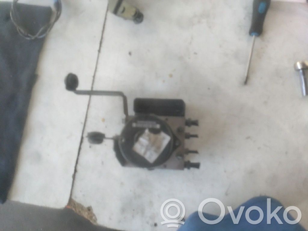 ABS Pump   8M512C405EA