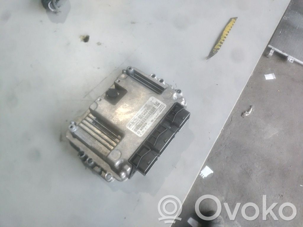Dzinēja vadības bloks   0281017771,BOSCH