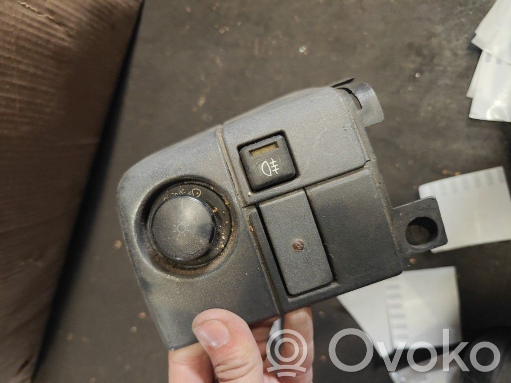 Opel Corsa A Interruptor de luz 