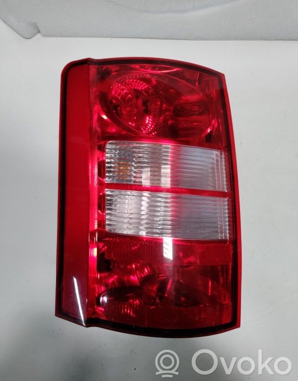 Chrysler Grand Voyager III Lampă spate în capacul portbagajului 