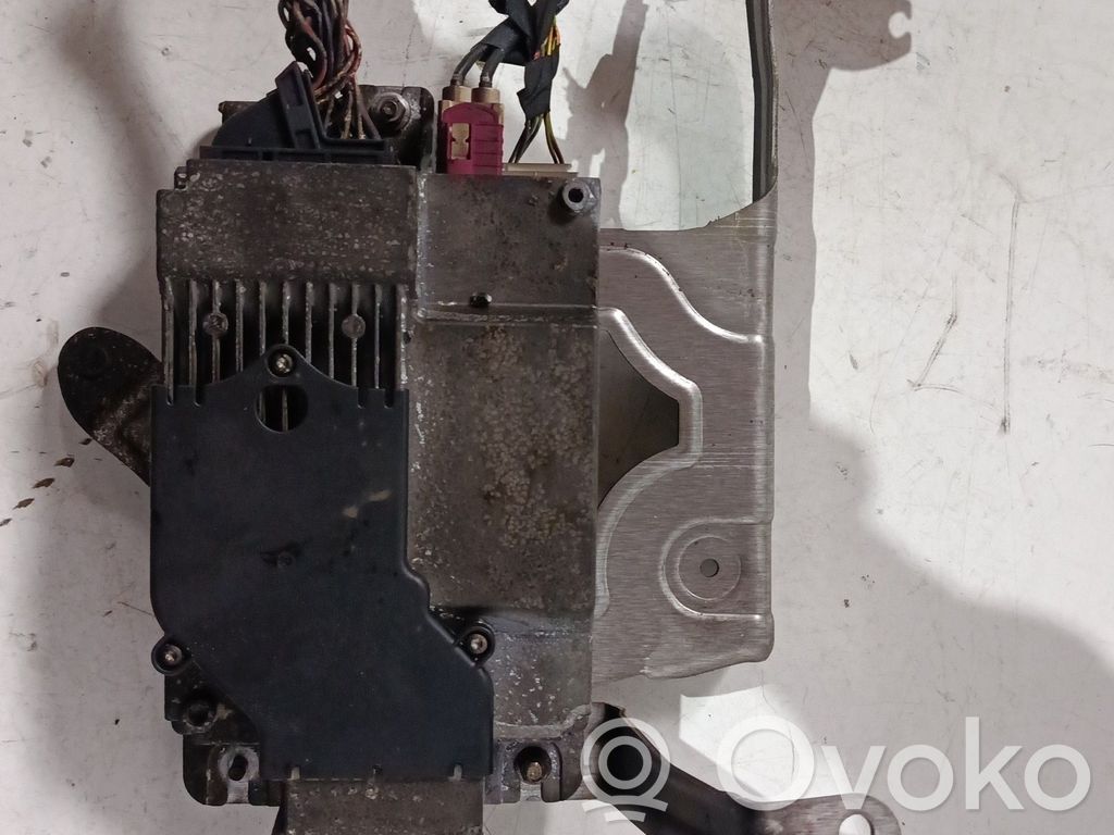 Muut ohjainlaitteet/moduulit   M844IXDRIVE530CV