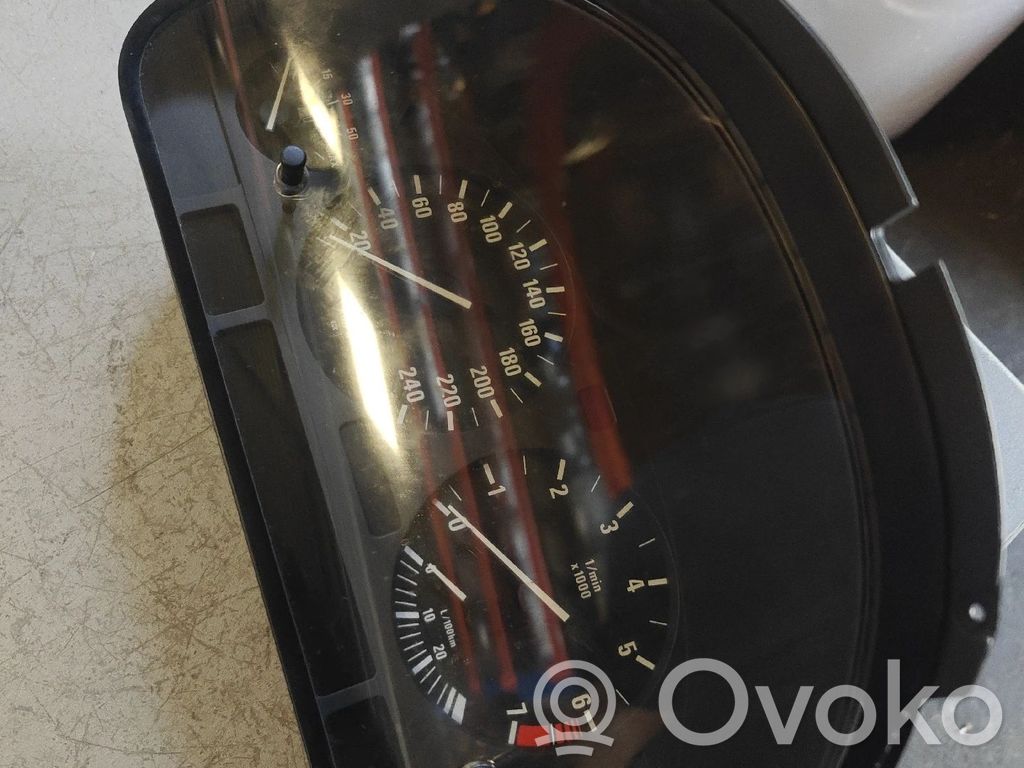 Tachimetro (quadro strumenti)   029,62118374336,8370082,8374336