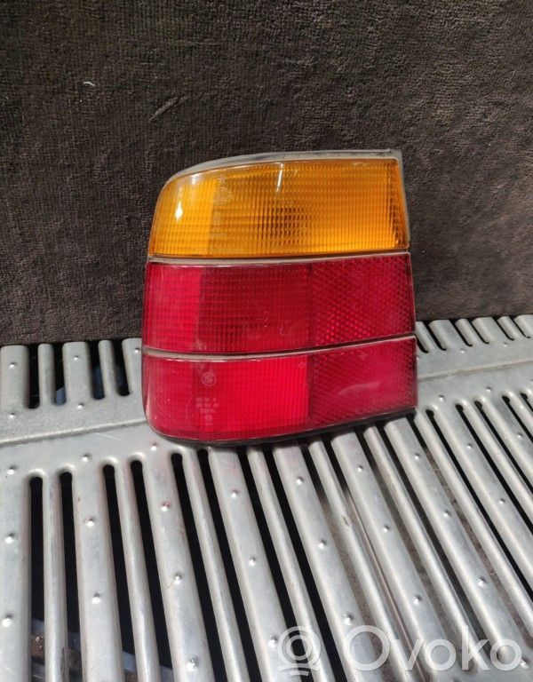 Tailgate rear/tail lights   1384009,265