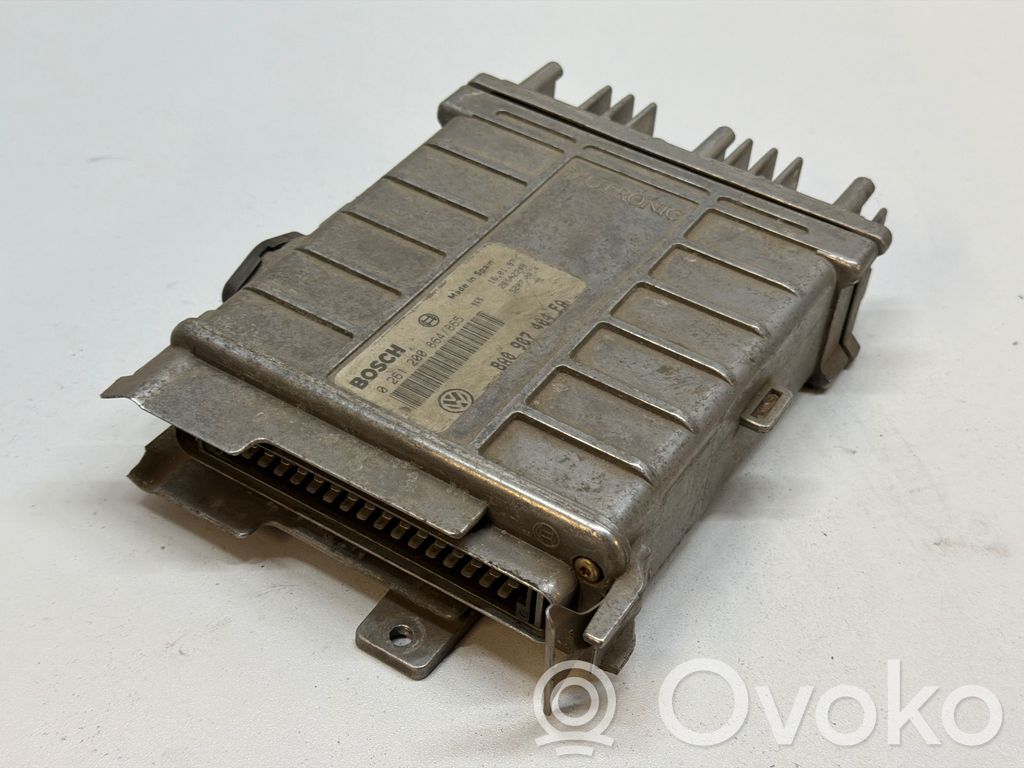 Volkswagen PASSAT B3 Engine control unit/module 