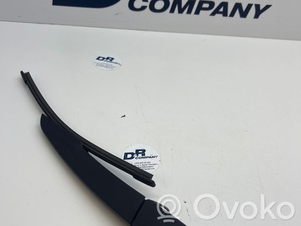 BMW 2 F46 Braccio della spazzola tergicristallo posteriore 